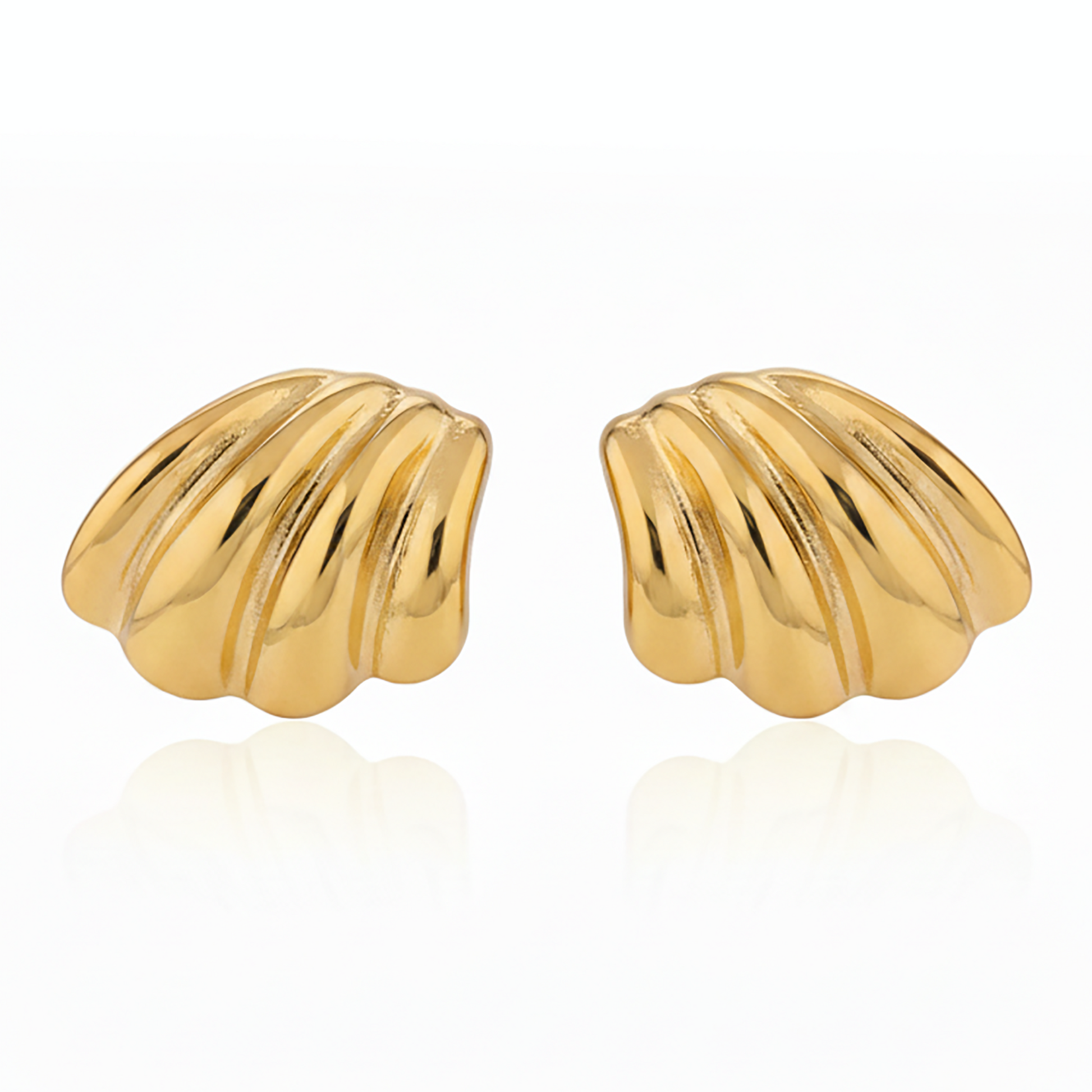 Gold wing earrings on Gulban Demi Fine Jewellery